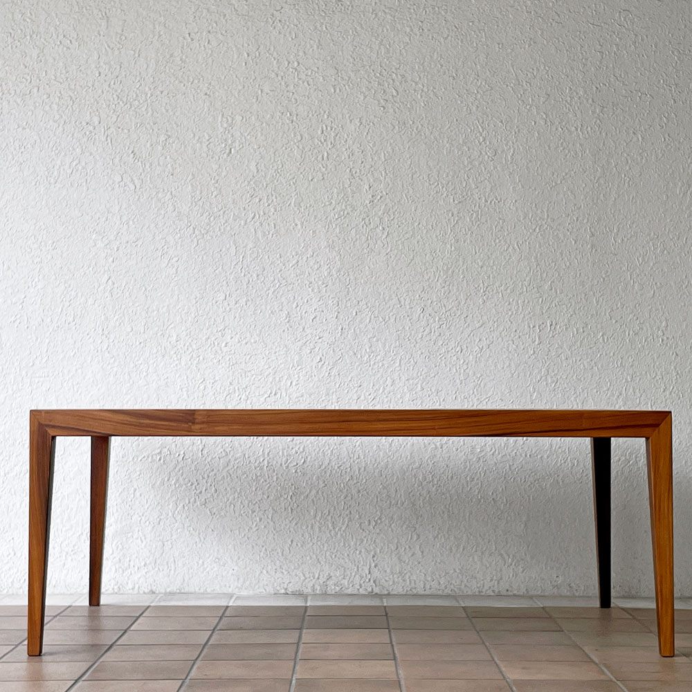 ハスレヴ Haslev Moblefabrik × ロイヤルコペンハーゲン Royal Copenhagen バッカ Baca タイルトップ コーヒーテーブル ローズウッド材 W133cm 北欧ビンテージ ◇