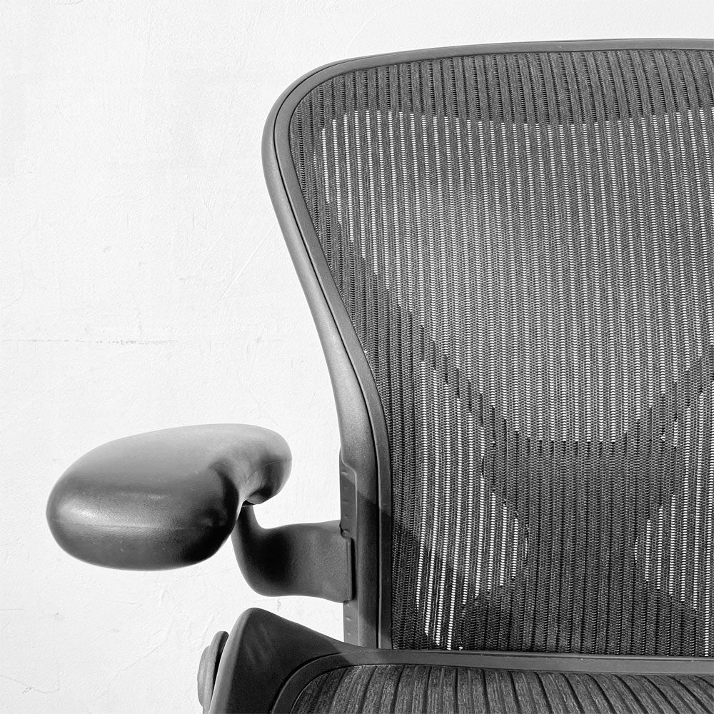 ハーマンミラー HermanMiller アーロンチェア ライト Bサイズ ポスチャーフィット グラファイトベース アーム固定 デスクチェア オフィスチェア ★