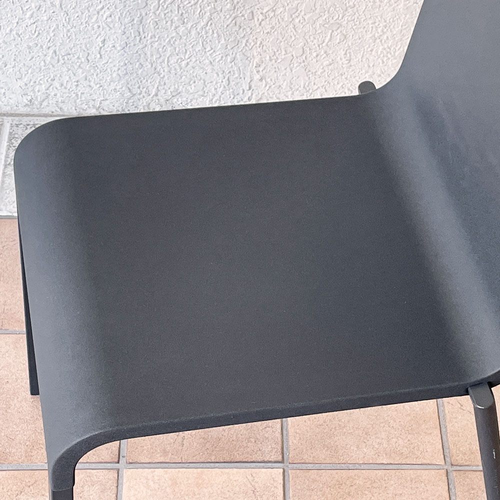 ヴィトラ vitra. ゼロスリー .03 ダイニングチェア スタッキングチェア マールテン・ヴァン・セーヴェレン Maarten Van Severen ブラック B ◇