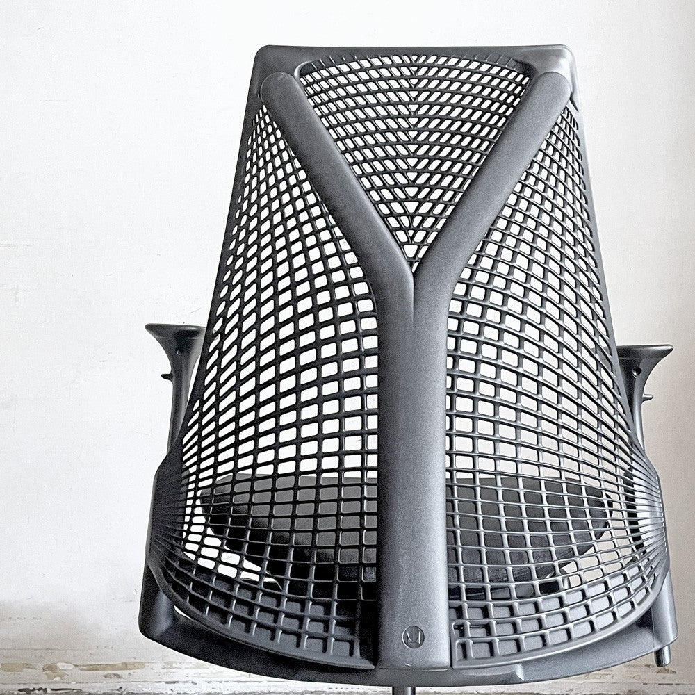 ハーマンミラー HermanMiller セイルチェア SAYL Chair ブラック サスペンションミドルバック アジャスタブルアーム イヴ・ベアール ■