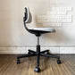 ヴィトラ vitra ルーキー Rookie デスクチェア キャスターチェア ライトグレーファブリック ×ディープブラック 高さ調整可 コンスタンチン・グルチッチ 定価￥78,100- ◎