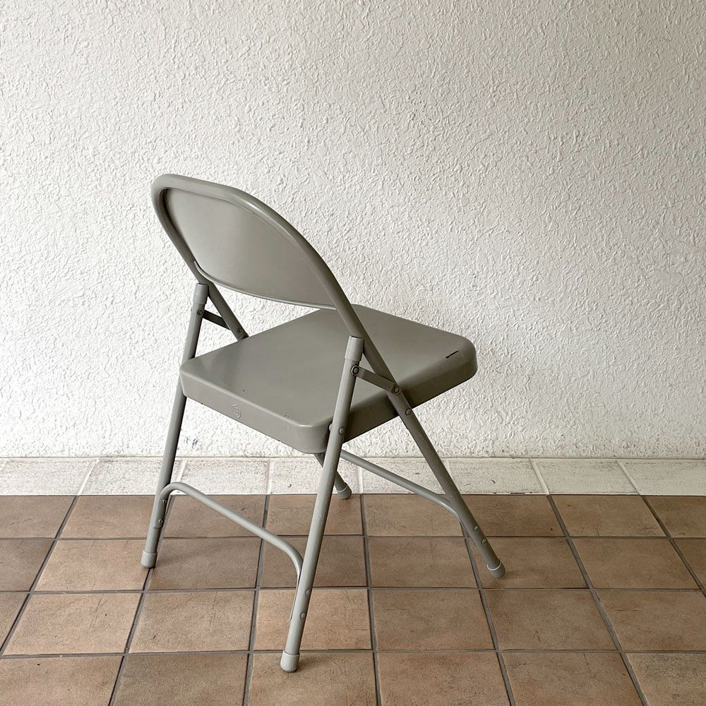 チューブラースチール フォールディングチェア TUBULAR STEEL FOLDING CHAIR 折りたたみ椅子 グレー アメリカ インダストリアル PFS取扱 B ◇