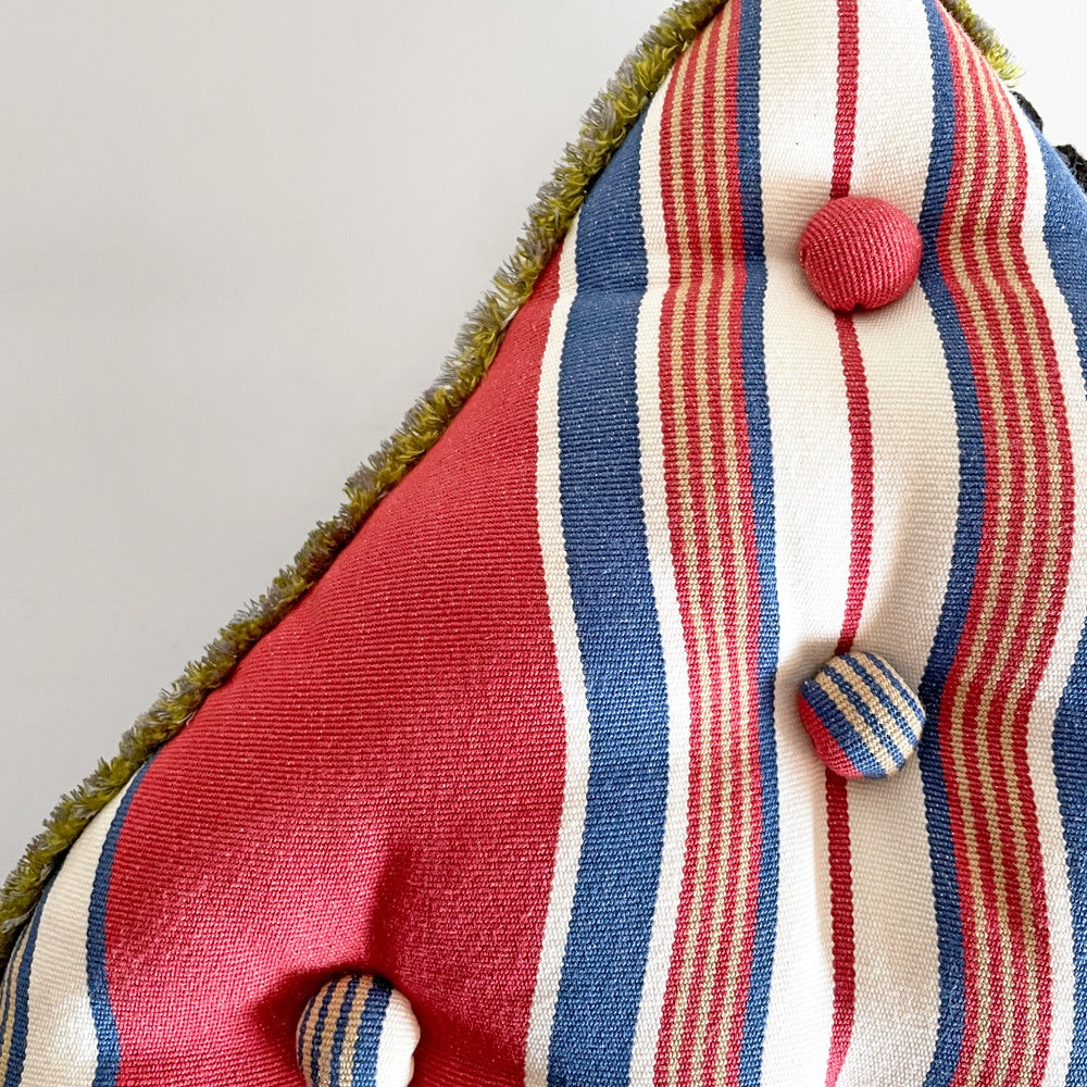 マウントハリ Mt.Hari スペード型 クッション 刺繍 H.P.DECO エイチピーデコシボネ cibone ATLIER取り扱い ■