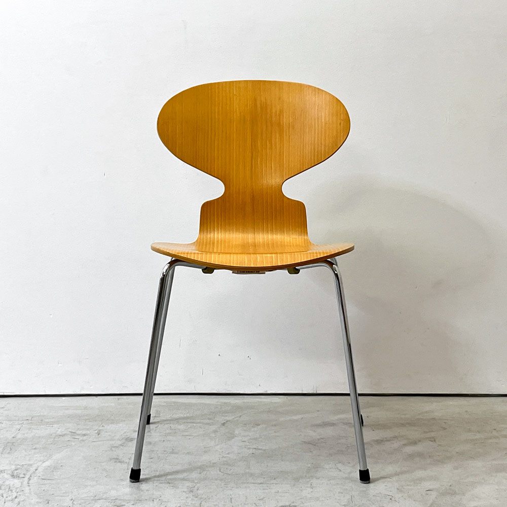 フリッツハンセン Fritz Hansen 3101 アリンコチェア アントチェア 4本脚 ナチュラルビーチ ラッカー仕上げ フェルトグライズ アルネ・ヤコブセン B ●
