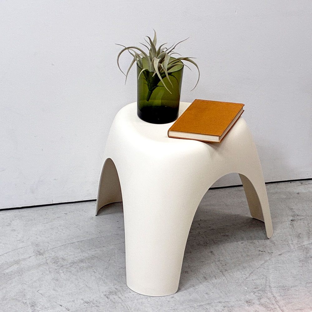 ヴィトラ Vitra エレファントスツール Elephant Stool ポリプロピレン ホワイト 柳宗理 ミッドセンチュリー ●