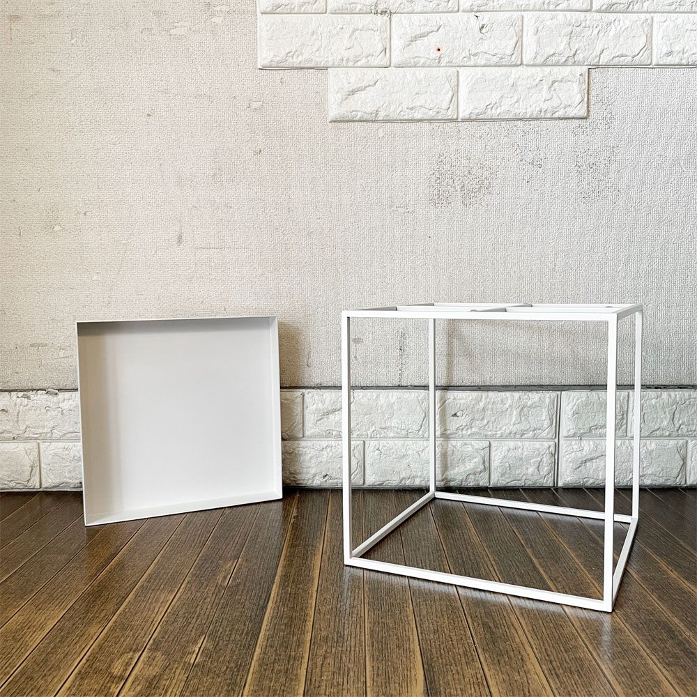 ヘイ HAY トレイテーブル Tray Table S サイドテーブル ホワイト スクエア W30cm デンマーク 北欧家具 定価￥38,500- ◎