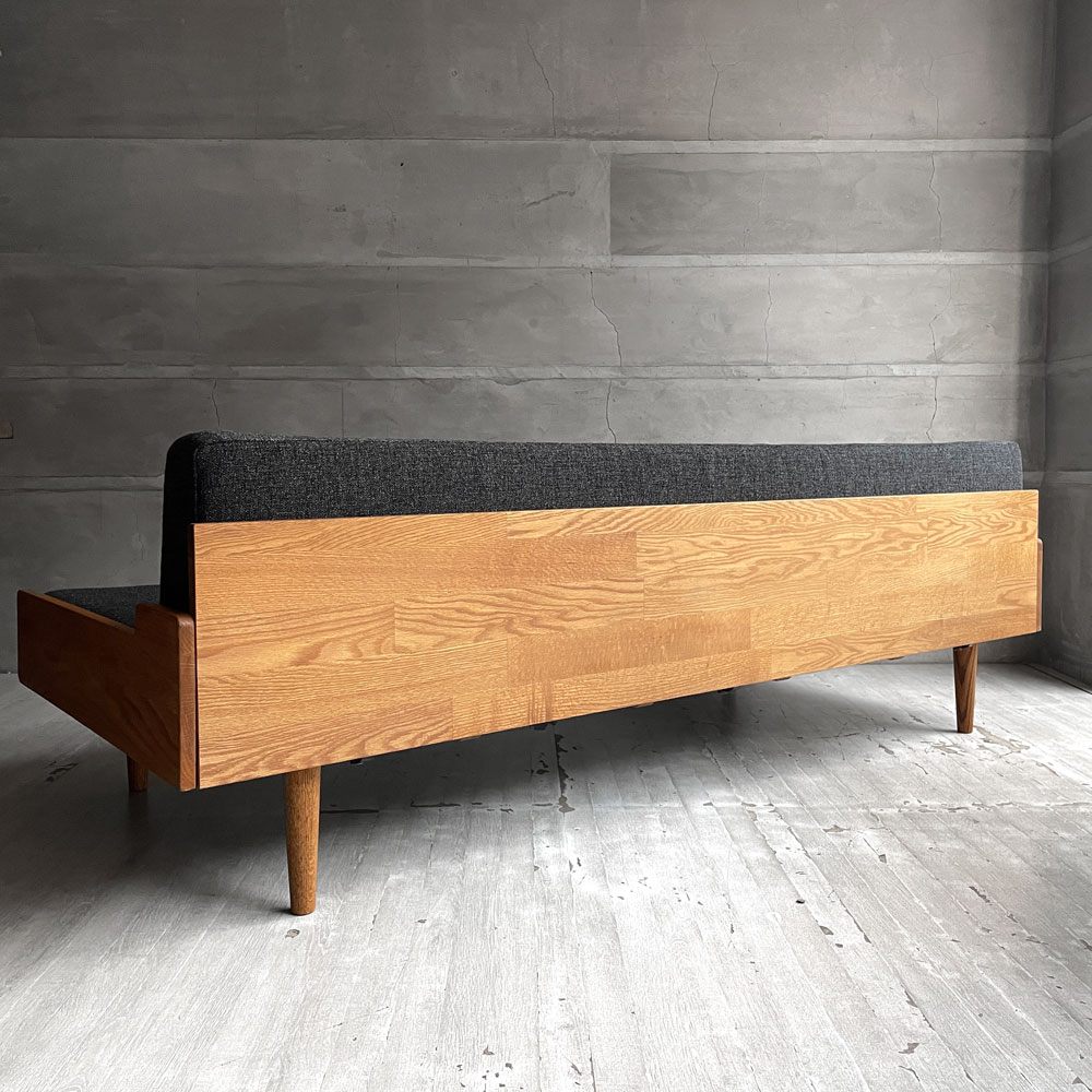 モモナチュラル Momo natural デイソファ DAY SOFA 3Pソファ 3人掛け オーク無垢材フレーム グレー系 カバーリング 北欧スタイル 参考定価154,000円～ ♪