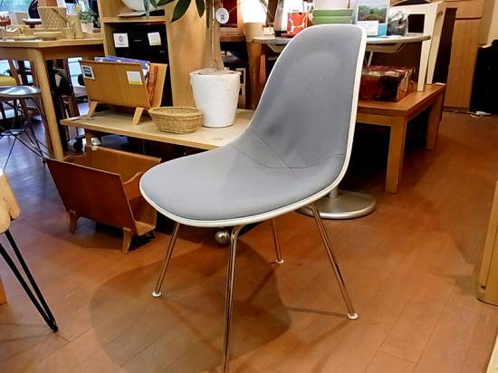 ◇ハーマンミラー / Herman Miller 　後期 3nd サイドシェル　グレーファブリック クロームベース　エンボス イームズ