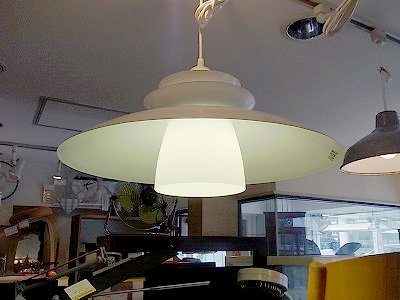 ◇ 北欧スタイル ペンダントライト モダンデザイン