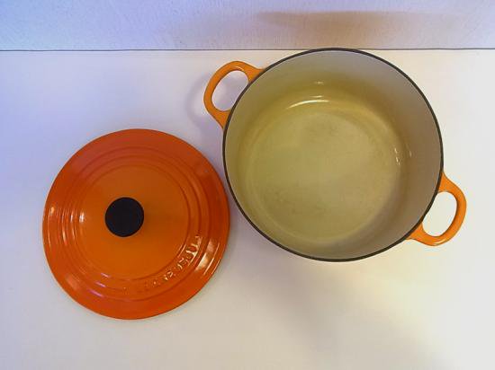 ◇ルクルーゼ　LE CREUSET　ココット ロンド 22cm　オレンジ