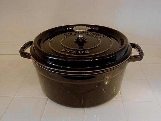 ◇STAUB ストウブ　ココット ラウンド 26cm グレナディンレッド 箱付　使用品