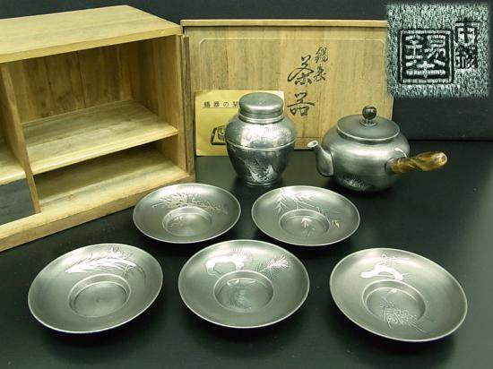 ●錫半造“本錫上錫茶器揃”水牛角横手摘 急須/茶入/茶托 共箱