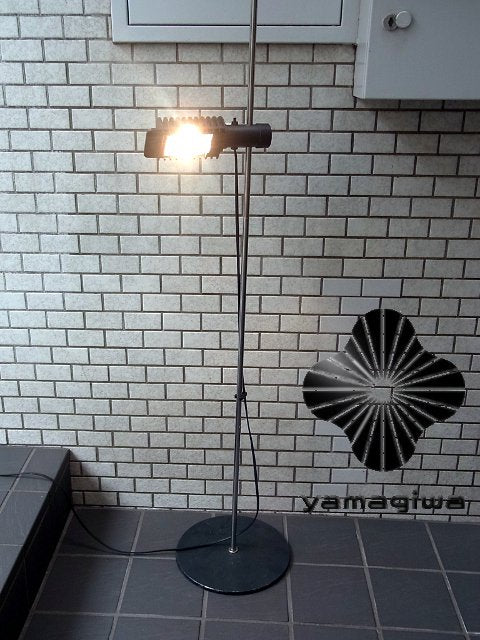 ■yamagiwa REVOLA レボラ　フロアランプ ヤマギワ スタンドライト