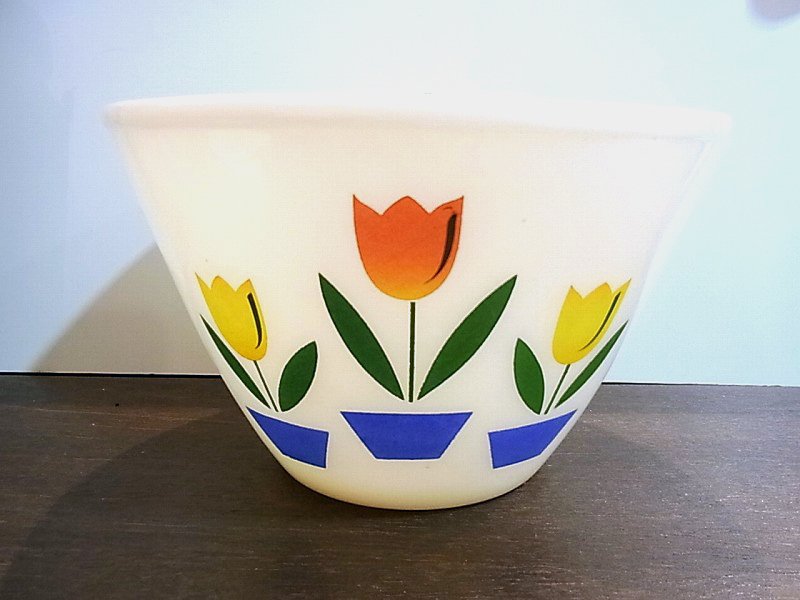 ◇　FIRE KING/ファイヤーキング　Tulip mixing bowl  チューリップ ボウル　ビンテージ　Lサイズ　④