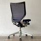 オカムラ okamura バロンチェア Baron Chair オフィスチェア デスクチェア メッシュ背もたれ×ウレタン座面 アームレス 紺 ジョルジェット・ジウジアーロ ◇