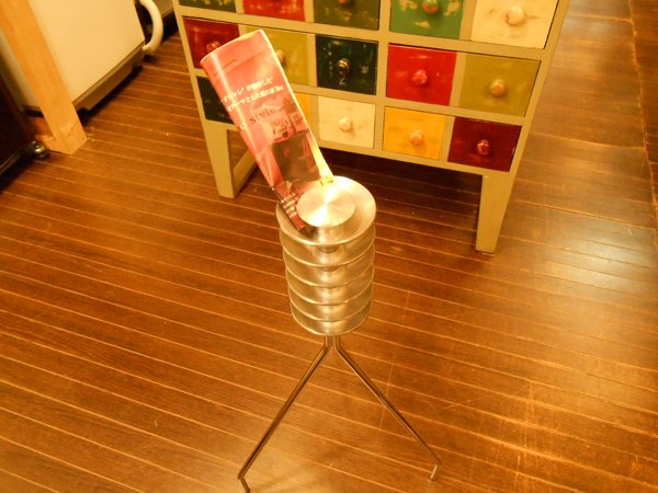◎経堂店　Driade/ドリアデ　Omeroマガジンラック