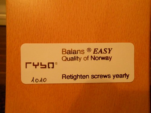 ◎Norway Rybo （ リボ社 ）   バランスチェア 『 Balans EASY （ バランスイージー ） 』 ブラウンチェア