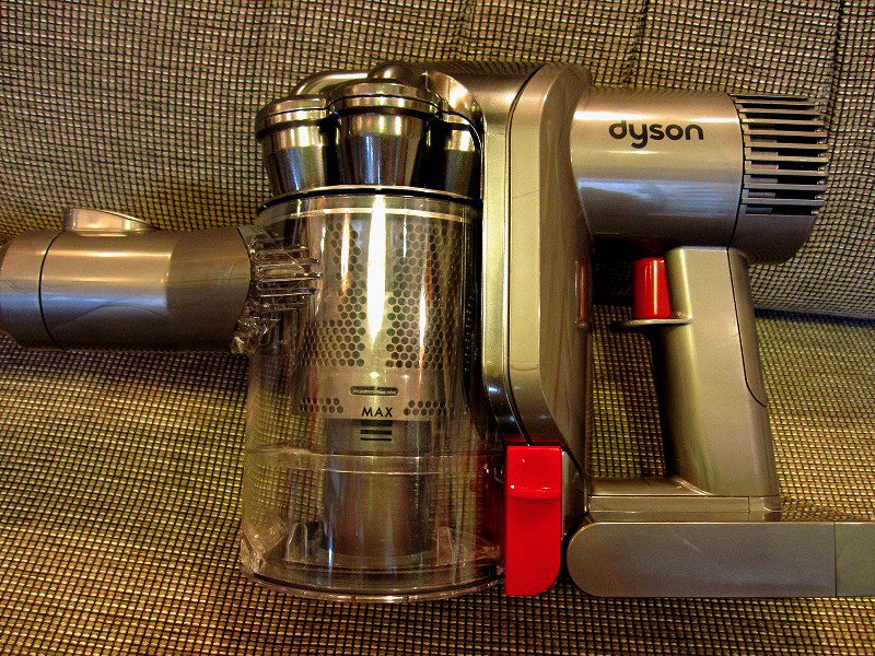 ★ イギリス dyson / ダイソン　『 DC45 / モーターヘッド コードレスクリーナー 』　コードレス充電式ハンディークリーナー / 掃除機