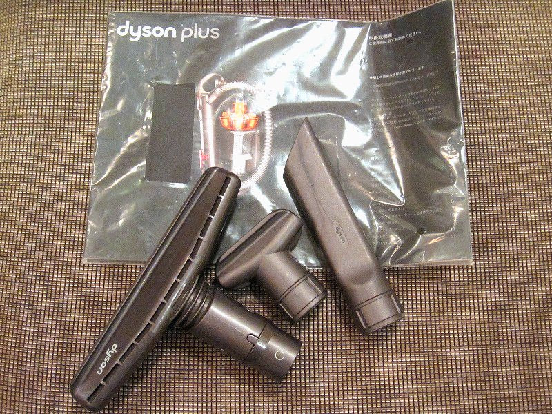 ★ イギリス dyson / ダイソン 『 DC12 / サイクロンクリーナー 』 紙パック不用 コード式掃除機