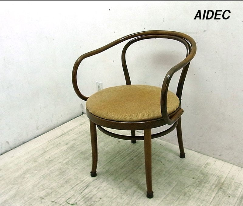 ●　②ドイツ THONET トーネット社 曲木 209アームチェア AIDEC取扱