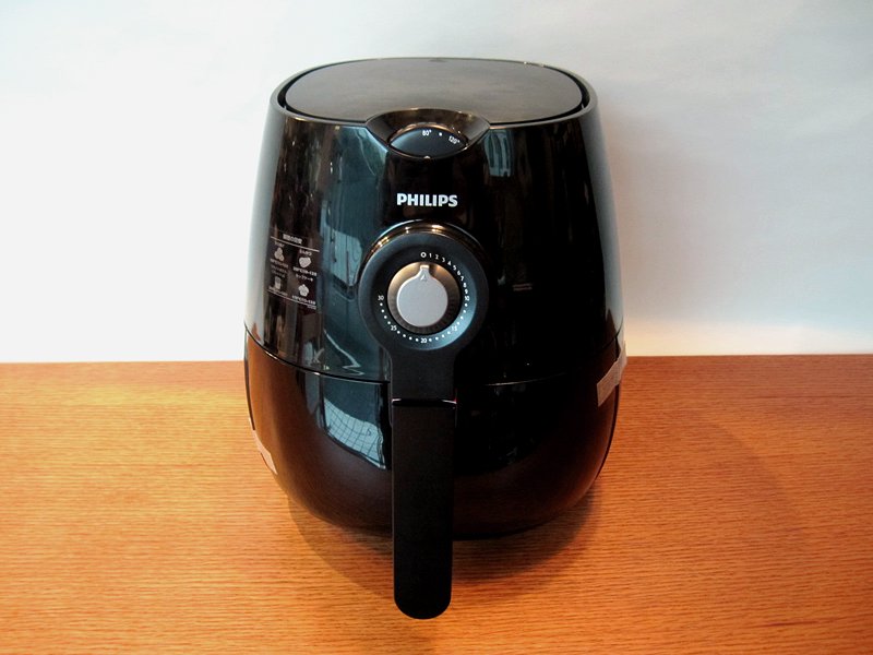 PHILIPS / フィリップス ★ 未使用品・箱付き ★  『 ノンフライヤー ・ HD9220  』