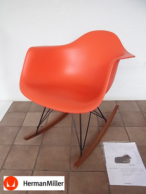 ◇ Herman Miller/ハーマンミラー　『アームシェルチェア』 ロッカーベース　イームズ デザイン 美品