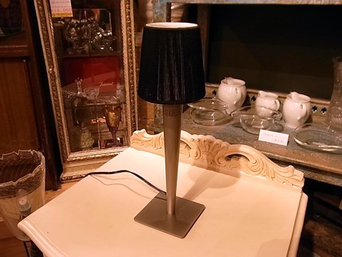 ENDO /遠藤照明　テーブルランプ　ハイクラス　イタリア製　■