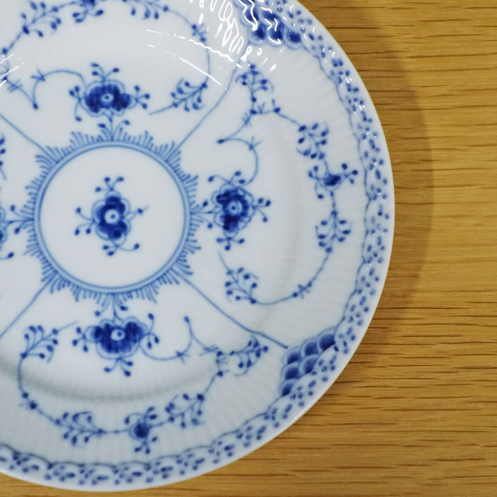 ロイヤルコペンハーゲン ROYAL COPENHAGEN ブルーフルーテッド ハーフレース プレート 15cm 北欧食器 B ◎