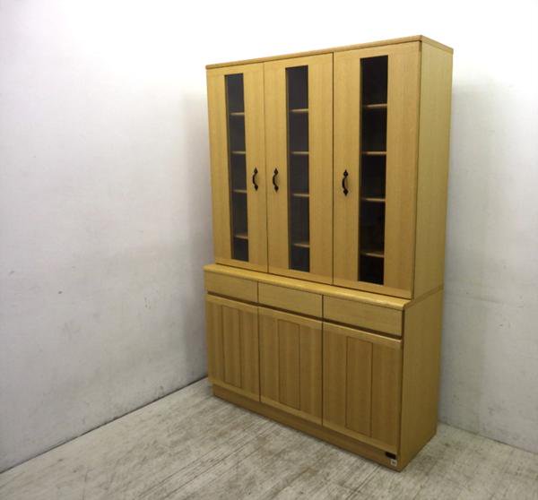 旭川 メーベルトーコー MOBEL TOKO  楢材 カップボード ●