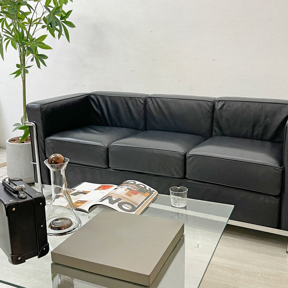ル・コルビュジェ LE CORBUSIER LC2 ソファ 3シーター ソファ リプロダクト品 本革 モダンデザイン IDC大塚取扱い 名作 ●