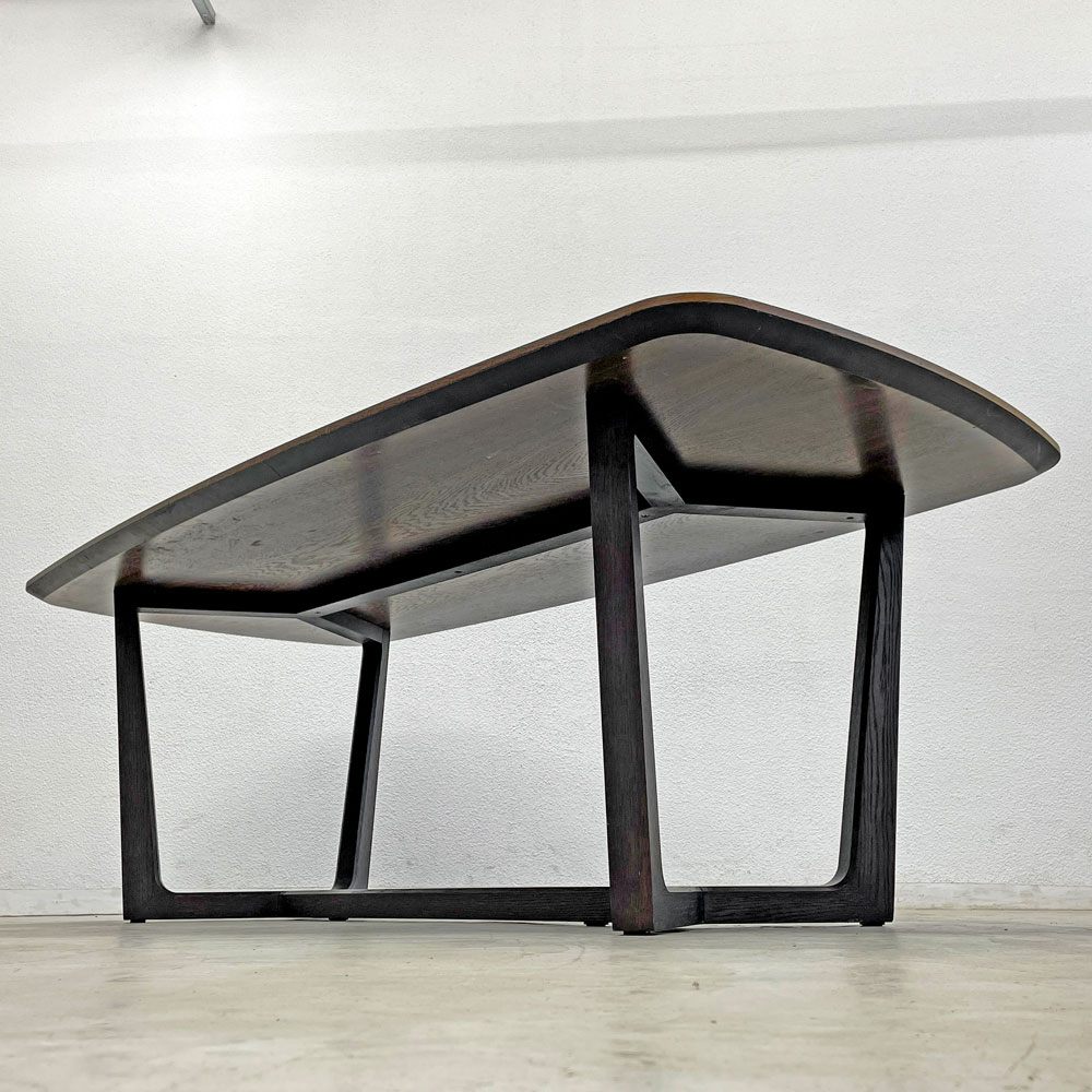 ポリフォーム Poliform コンコルド スクエア ダイニングテーブル CONCORDE SQUARE DINING TABLE W218.5cm Emmanuel Gallina アクタス取扱 参考価格約606,100円 〓