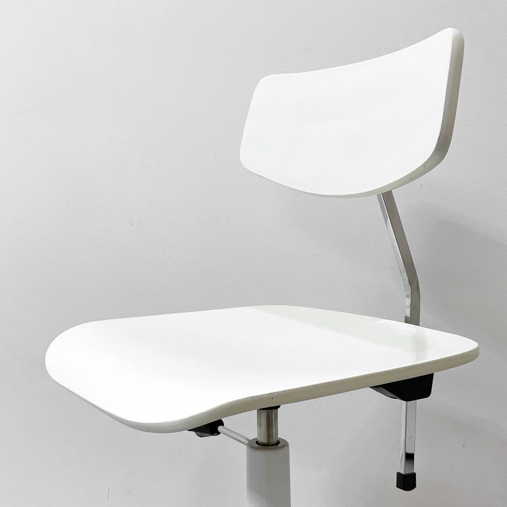 ラボファ Labofa デスクチェア オフィスチェア プライウッド ホワイト ダブルホイール 高さ調整可 デンマーク製 北欧家具 ●