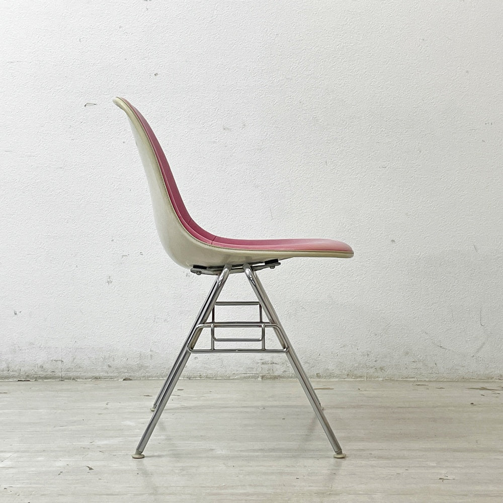 ハーマンミラー Herman Miller サイドシェルチェア サード 3rdビンテージ PVCレザー FRP製 スタッキングベース イームズ D ●