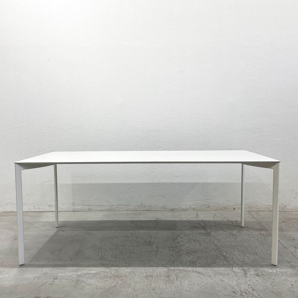 カッシーナイクスシー Cassina ixc リトモ RITMO ダイニングテーブル ワーキングテーブル メラミン天板 モダン イタリア 定価310,200円 〓