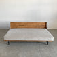 ジャーナルスタンダード  j.s.F ハビタ HABITAT SOFA BED ソファベッド デイベッド 3人掛けソファ W200cm オーク材 ファブリック ベージュ 定価￥231,000- 〓