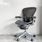 ハーマンミラー Herman Miller アーロンチェア Bサイズ ポスチャーフィット クラシックカーボンメッシュ ポリッシュドアルミベース ビル・スタンフ ＆ ドン・チャドウィック ■