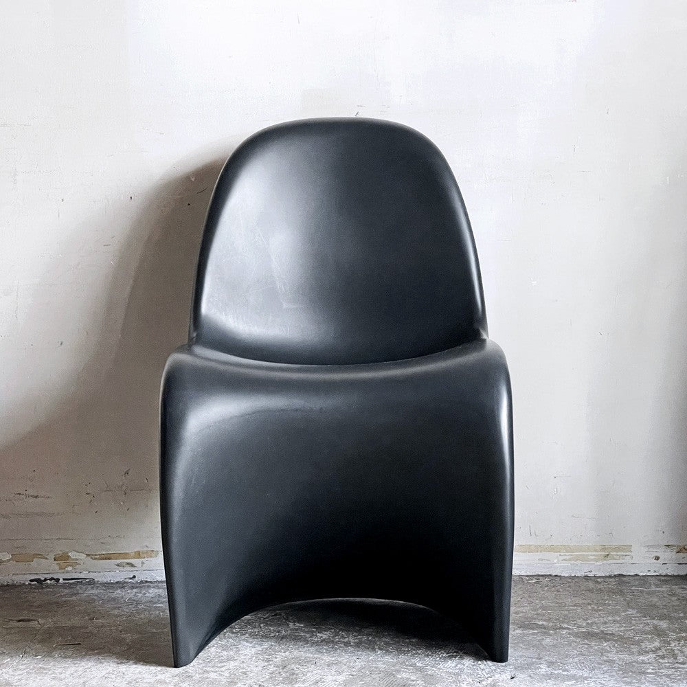 ヴィトラ vitra パントンチェア ダイニングチェア スタッキングチェア ディープブラック ヴェルナー・パントン Panton ミッドセンチュリー スペースエイジ ■