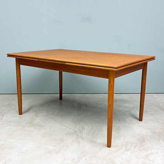 北欧ビンテージ チーク材 エクステンションダイニングテーブル W135cm ダニッシュビンテージ デンマーク製 伸長式 ◎