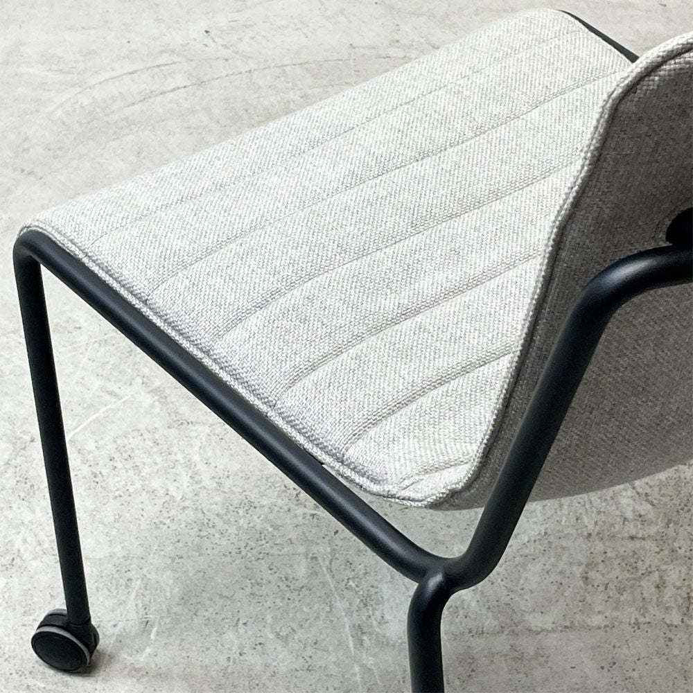 コクヨ KOKUYO オフセットフレームチェア offset frame chair オフィスチェア スタッキングチェア 4本脚 ファブリックシート スカイグレー キャスター A ●