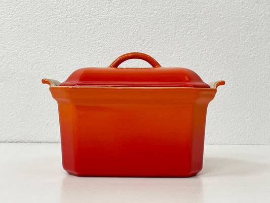 ルクルーゼ LE CREUSET テリーヌ型 TERRINE WITH PRESS プレス付き 0.6L フレイム ストーンウェア 箱付き 未使用品 ●