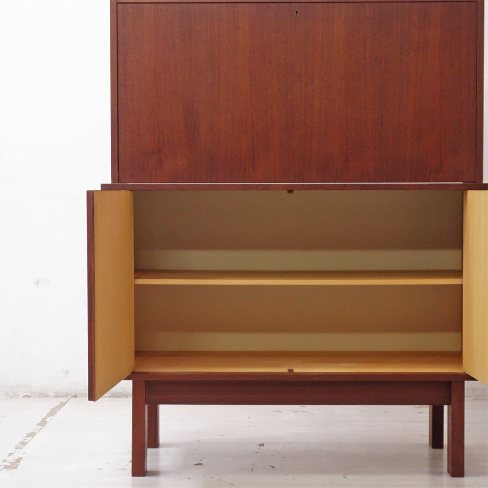 北欧ビンテージ Scandinabian Vintage チーク材 バーキャビネット カクテルキャビネット ライティングビューロー 北欧家具 ●