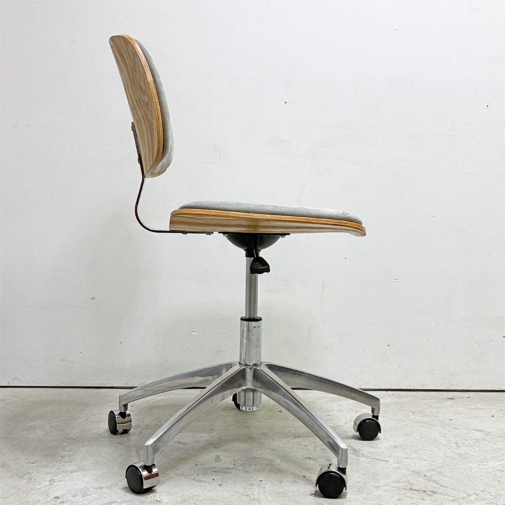 かなでもの KANADEMONO Stylish-Modern Silver gray デスクチェア オフィスチェア プライウッド スエード調 昇降 キャスター 定価￥29,500-  ●