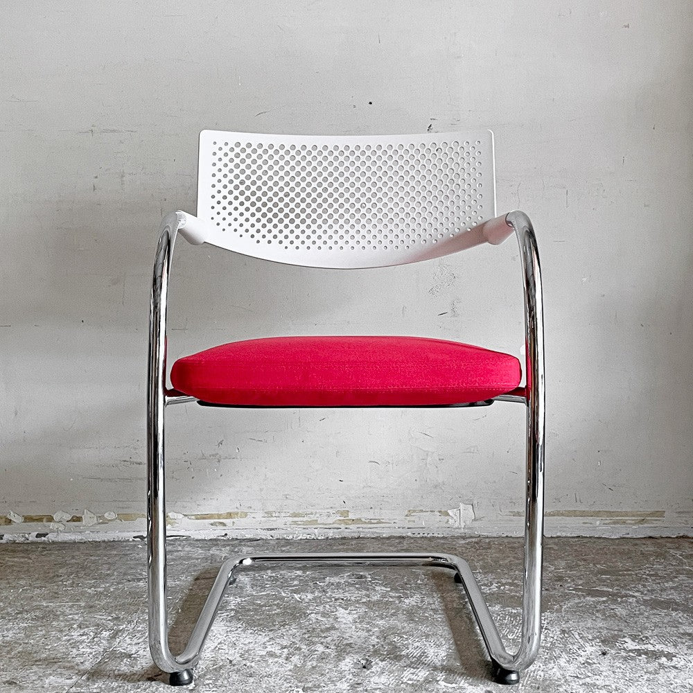 ヴィトラ vitra ビザビ2 Visavis2 アームチェア デスクチェア ホワイト/レッド系 カンティレバー スタッキング可能 アントニオ・チッテリオ B ■