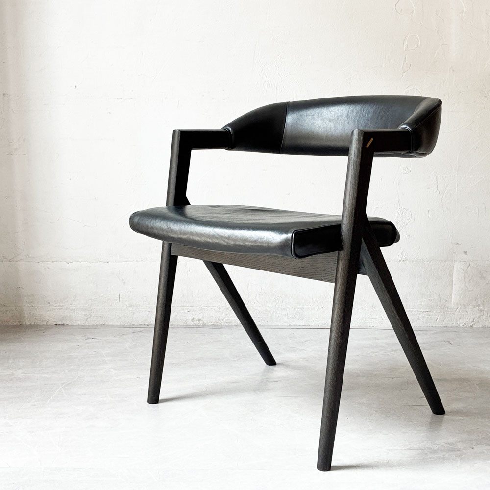 スクエアルーツ SQUARE ROOTS ランナチェア LANNA CHAIR ダイニングチェア アームチェア オーク材×牛革 レザー 美品 参考価格￥77,000- B ★