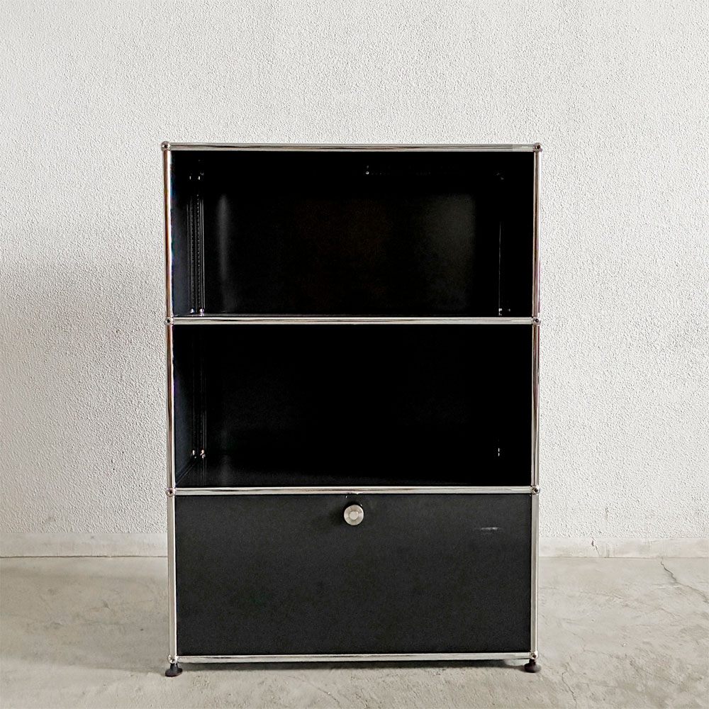 ユーエスエムハラー USMハラー USM Haller モジュラーファニチャー キャビネット シェルフ 1列3段 エクステンションドア グラファイトブラック スイス 〓