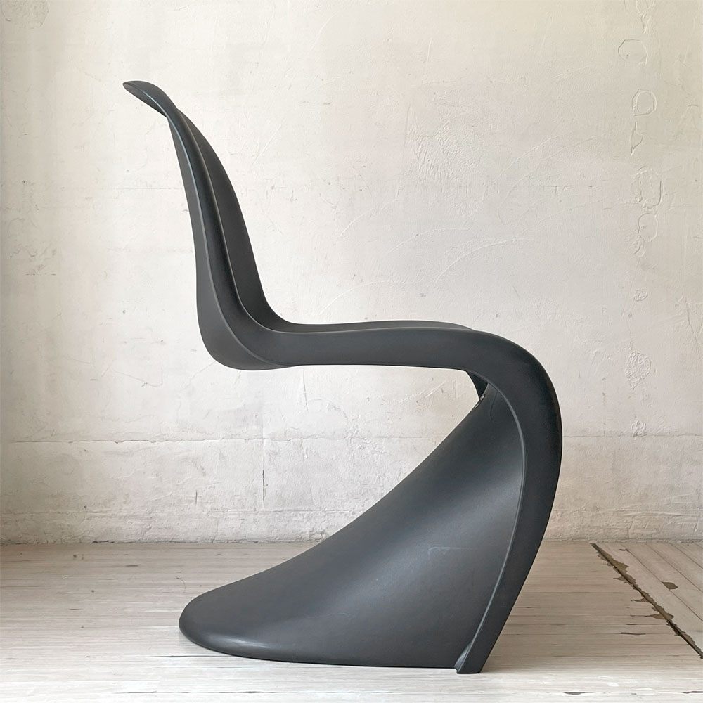 ヴィトラ vitra パントンチェア ダイニングチェア スタッキングチェア ヴェルナー・パントン Panton ミッドセンチュリー スペースエイジ ブラック ★