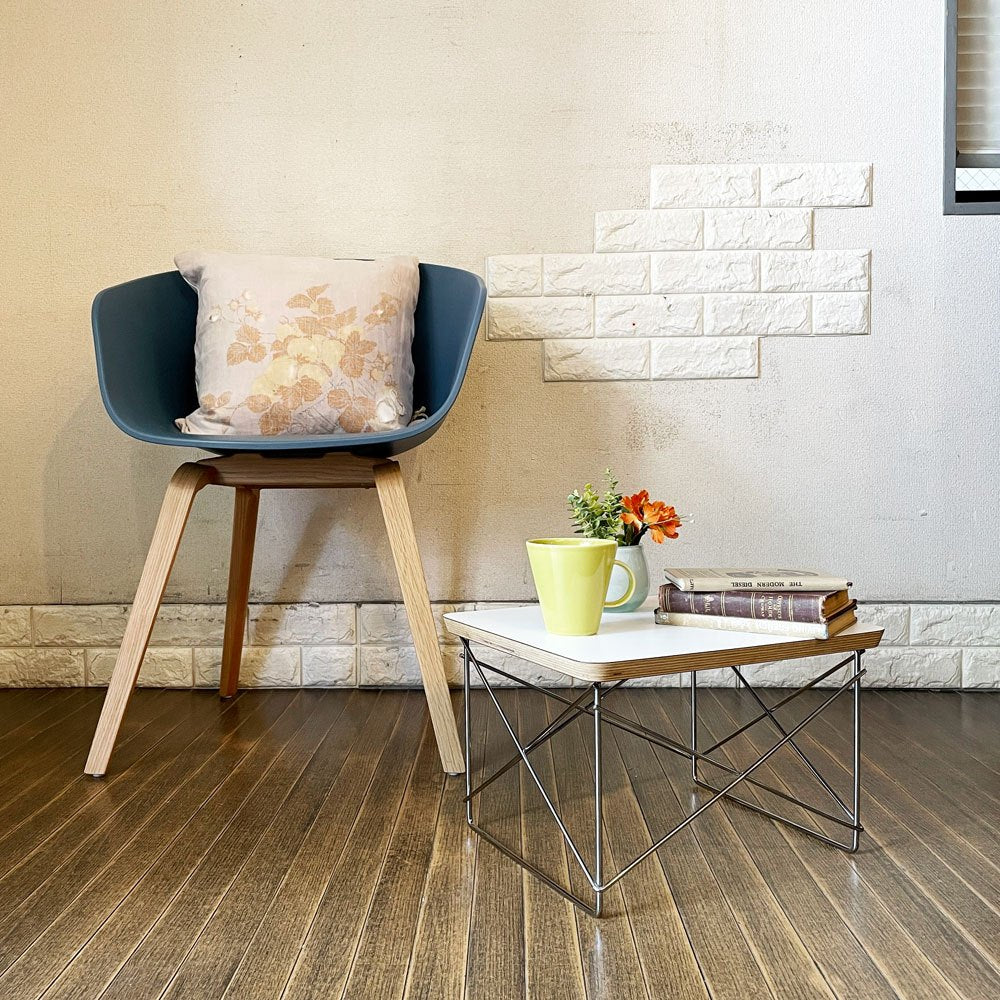 ハーマンミラー Herman Miller イームズワイヤーベースローテーブル Eames Wire Base Low Table LTRT ホワイト ミッドセンチュリー 定価￥48,400- ◎