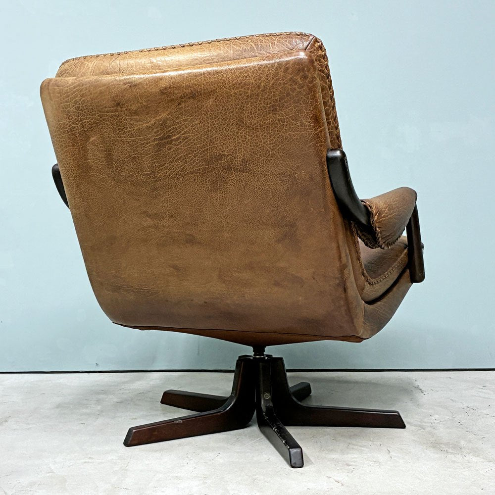 ベルグファニチャー Berg Furniture ラウンジチェア シングルソファ オーク材 本革 ブラウン 北欧 デンマーク ◎