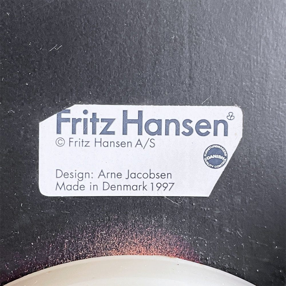 フリッツハンセン Fritz Hansen セブンチェア ブラックラッカー アルネ・ヤコブセン スタッキングチェア デンマーク 1997年製 D ■