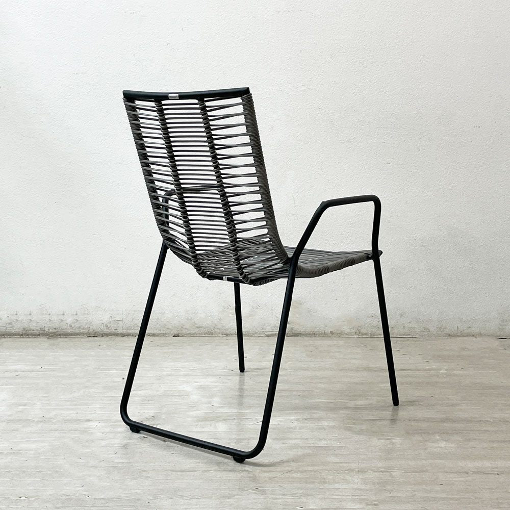 ボーコンセプト Bo Concept エルバ ELBA チェア ガーデンチェア アームチェア ポリエチレンシート スチールフレーム デンマーク 北欧家具 美品 B ●